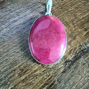 Elegant Pink Stone And Sterling Silver Pendant Necklace